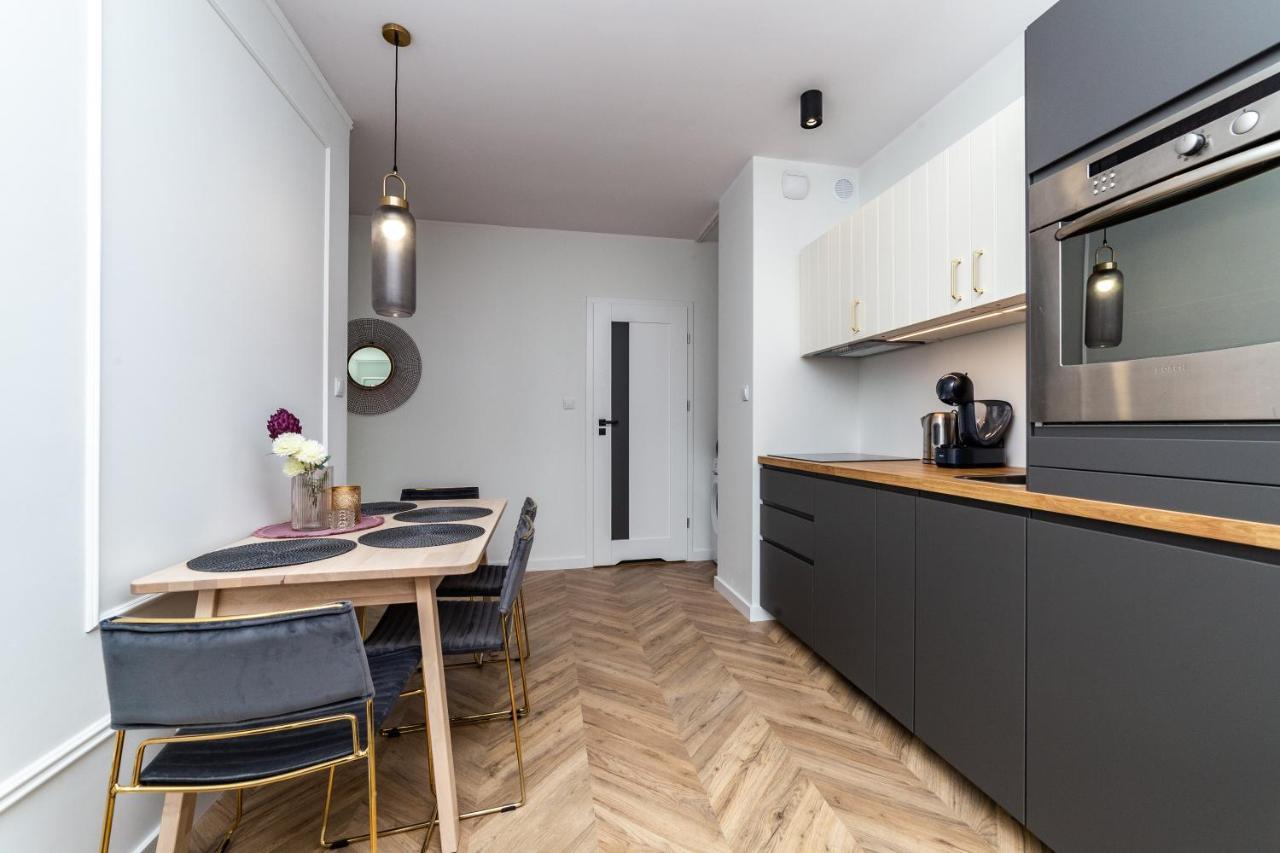 Pobookowane Barbary Delux Old Town Apartment Gdansk Exterior photo
